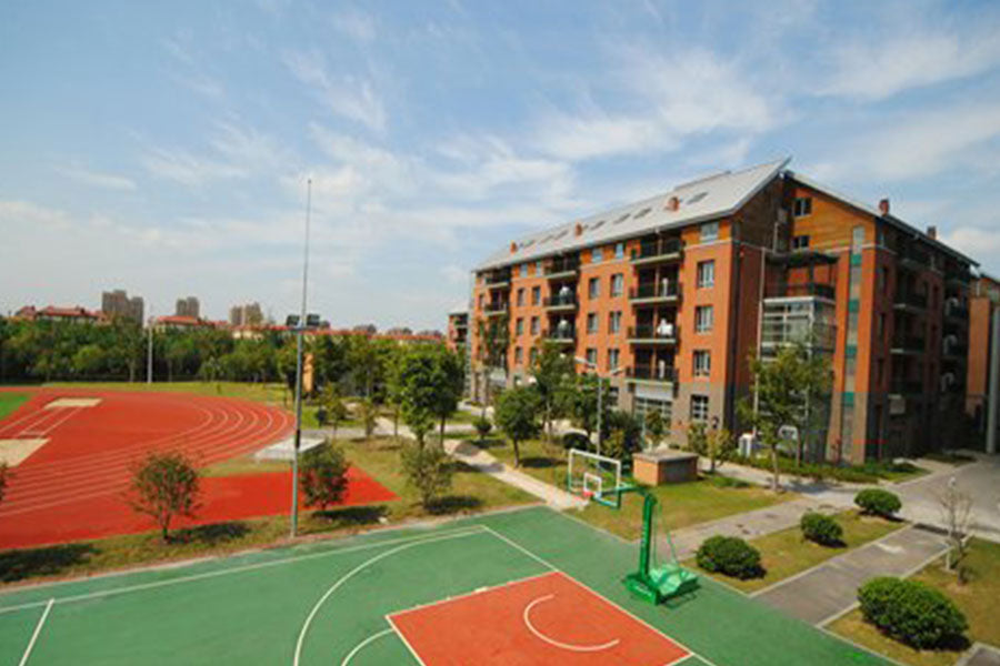 Scoli Boarding in China