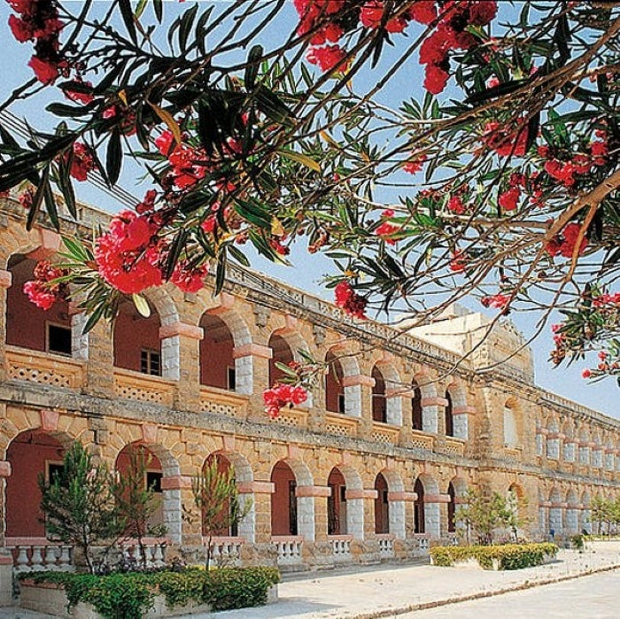 Cursuri limba engleza adulti 18-65 ani, St. Juliens, Malta 12