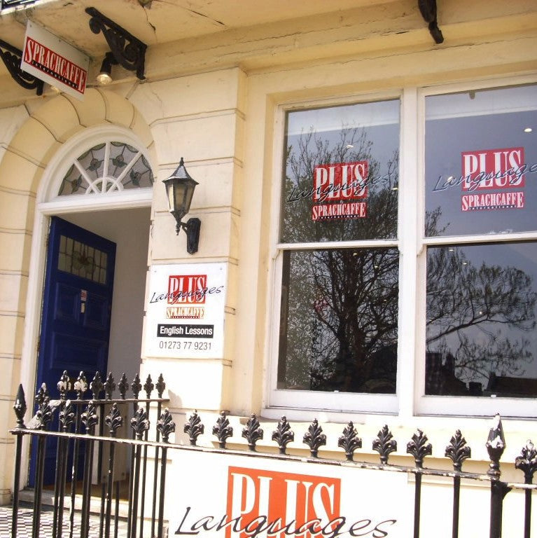 Cursuri limba engleza adulti, Brighton, Marea Britanie - IVI Romania 5