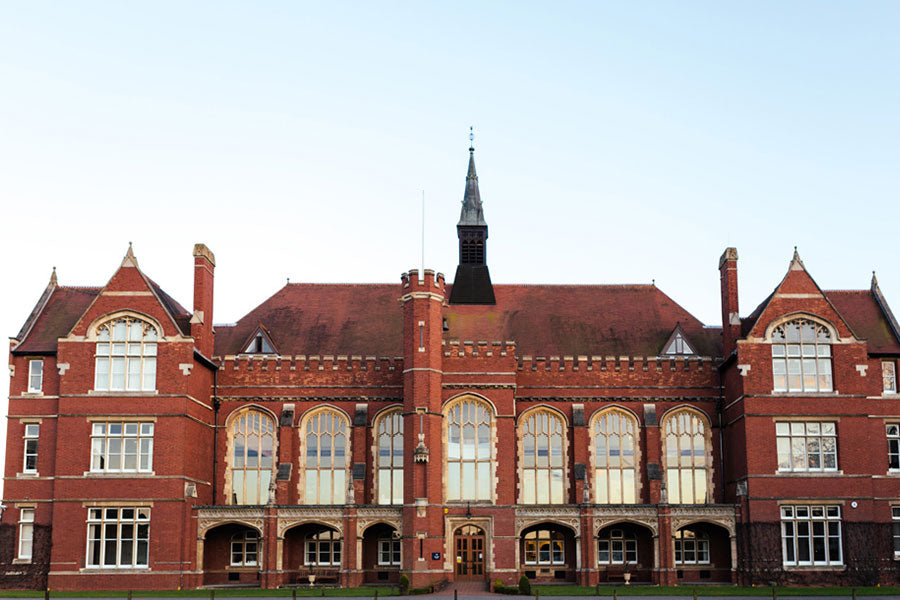 Scoala in strainatate baieti 11-18 ani, Bedford School, IEC Romania