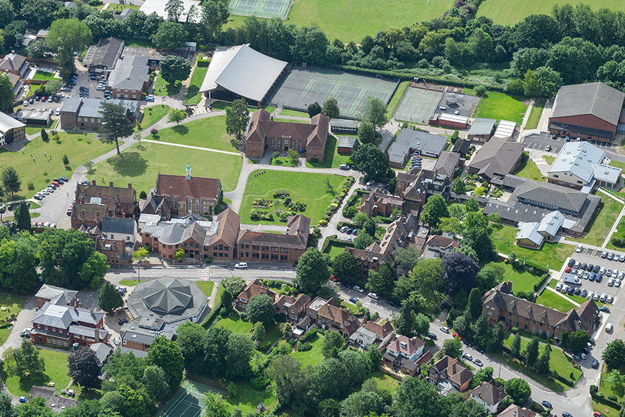 Scoala in strainatate 13-18 ani, Bishop’s Stortford College, IEC Romania