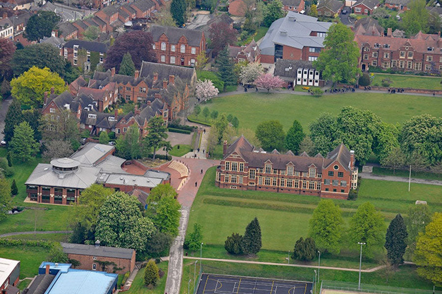 Scoala in strainatate 10-18 ani, Bromsgrove School, IEC Romania