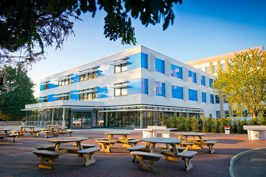 Liceu in strainatate, 14-18 ani, CATS College Cambridge, IEC Romania