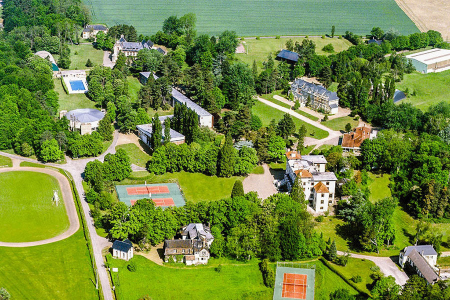 Ecole Des Roches - Scoala boarding, Franta, IB, Bac Francez, aplica prin boarding.ro