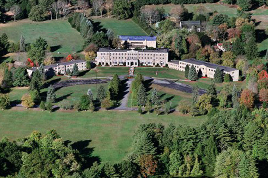 MacDuffie School I AP I Scoala boarding Statele Unite