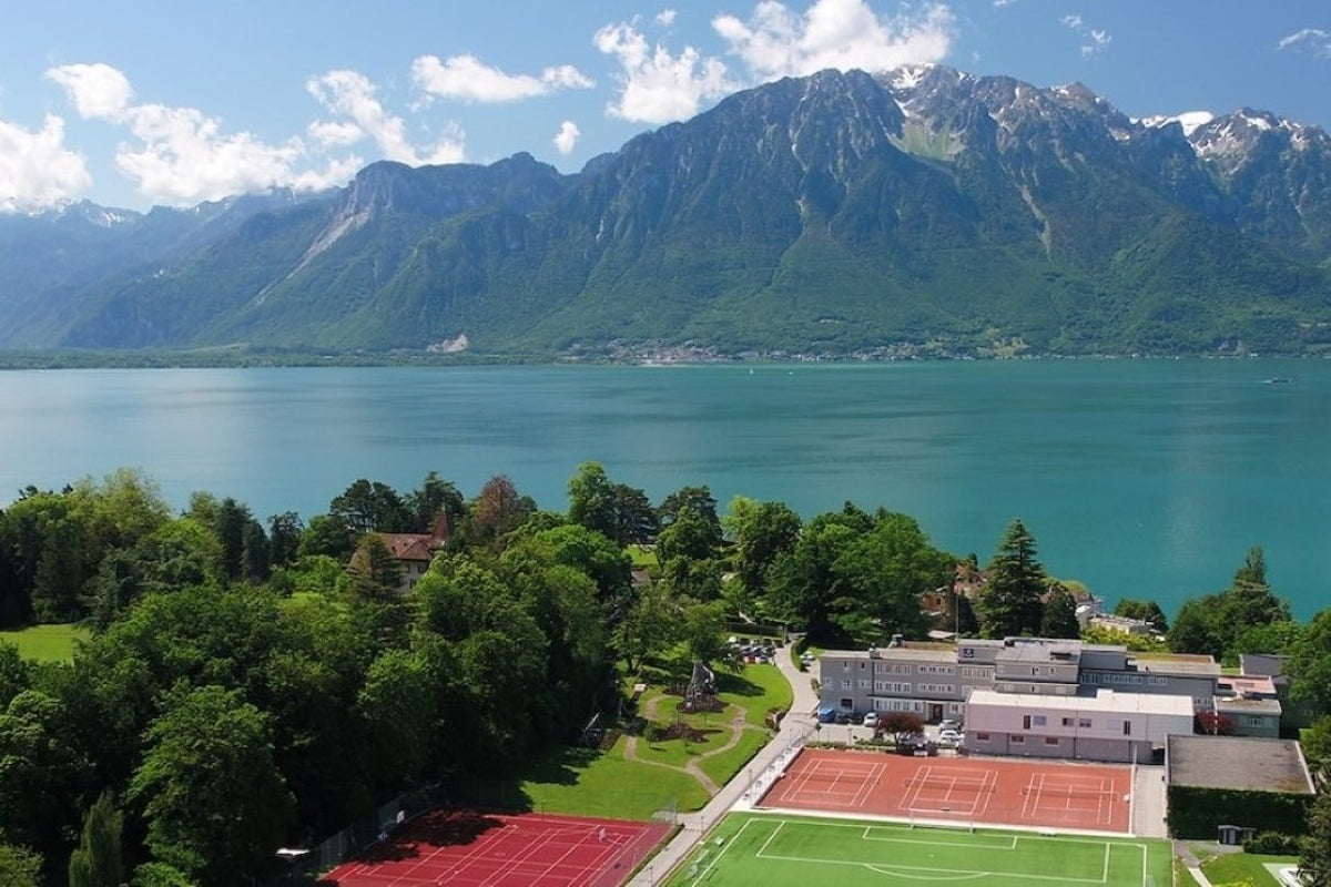 St George's International School Elvetia - scoala boarding cu IGCSE si IB, boarding.ro