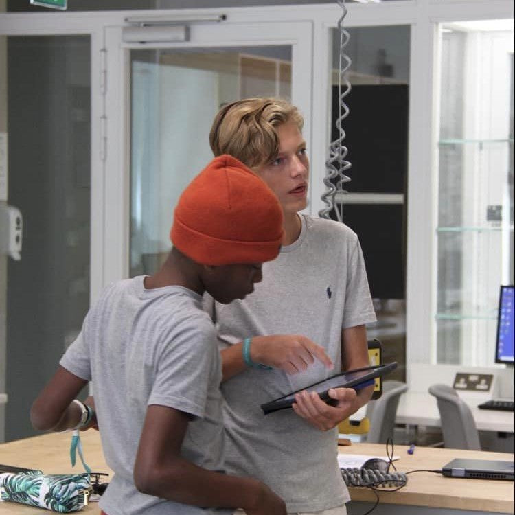 Tabara academica 11-17 ani, Sevenoaks School - IVI Romania 5