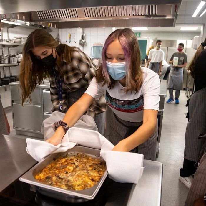 Tabara arta culinara 14-17 ani, TASIS, Elvetia - IVI Romania 2