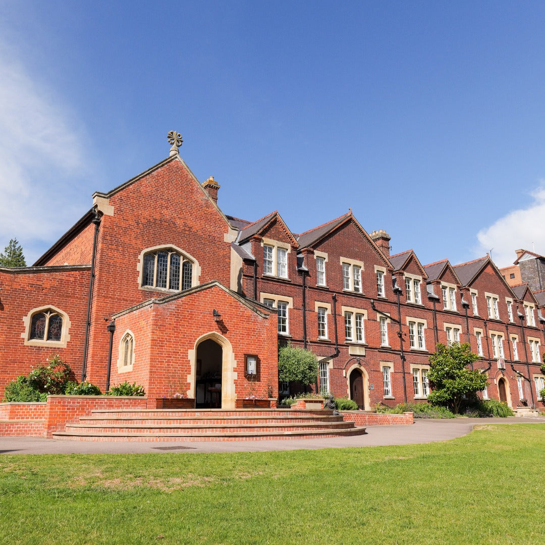 Tabara Business (13 - 18 ani) - St Edmund's College - Anglia