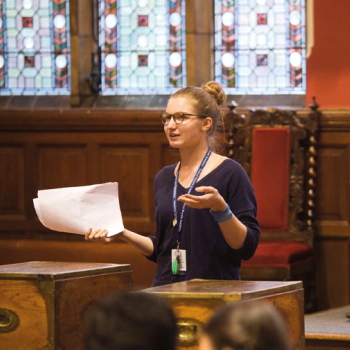 Tabara drept si politica 16-18 ani, Oxford University, Anglia - IVI Romania 2