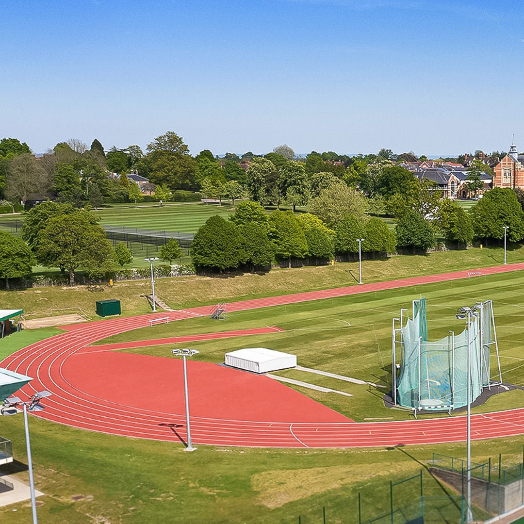 Tabara engleza si activitati 8-17 ani, Tonbridge School, Anglia - IVI Education 8