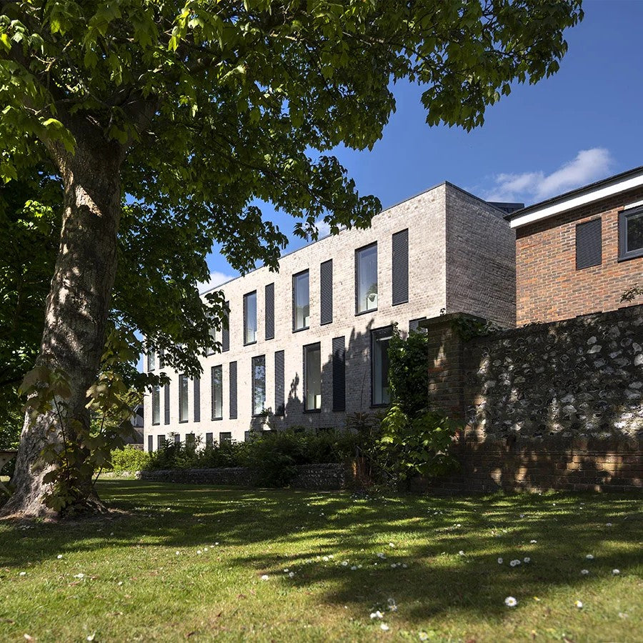 Tabara engleza si artele spectacolului 8-12 ani, Brighton, Anglia, IVI Romania 1