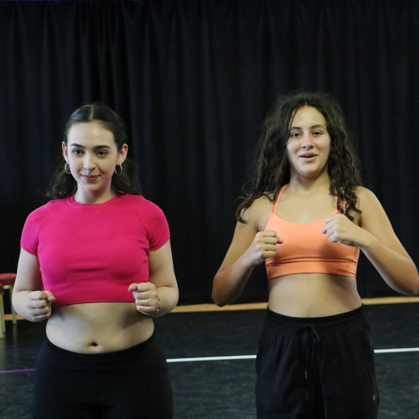 Tabara engleza si artele spectacolului 8-12 ani, Brighton, Anglia, IVI Romania 8