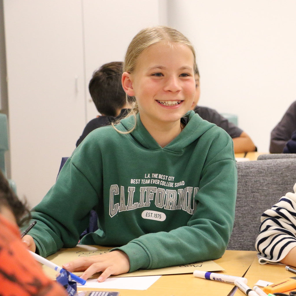 Tabara engleza si artele spectacolului 8-12 ani, Brighton, Anglia, IVI Romania 9