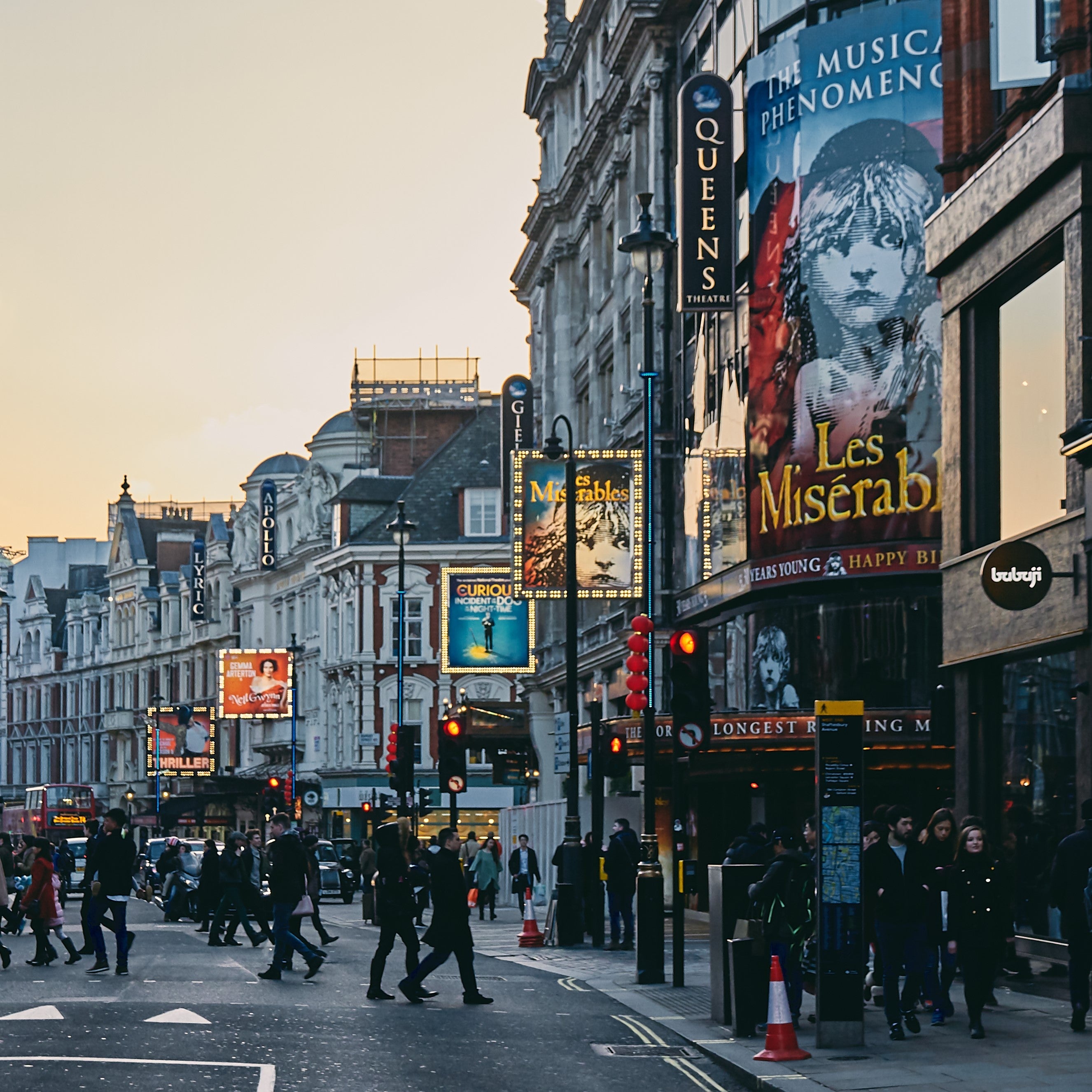 Tabara engleza si artele spectacolului 8-17 ani, Tonbridge School, Anglia - IVI Romania 17