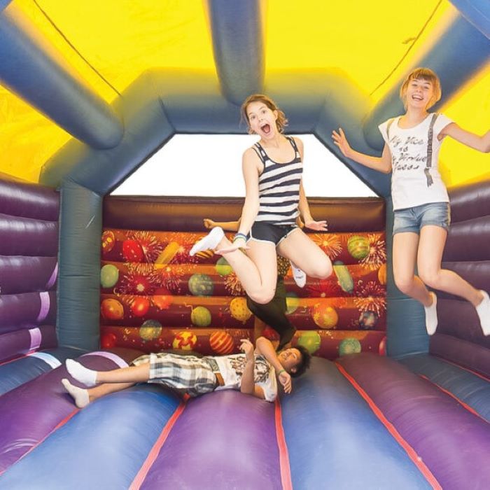 Tabara engleza si artele spectacolului 8-17 ani, Tonbridge School, Anglia - IVI Romania 10