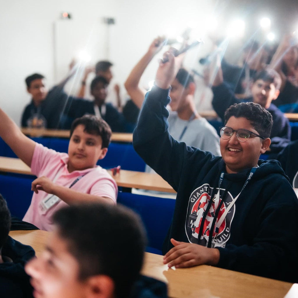 Tabara Engleza si Baschet (8 - 17 ani) - Clayesmore School - Anglia