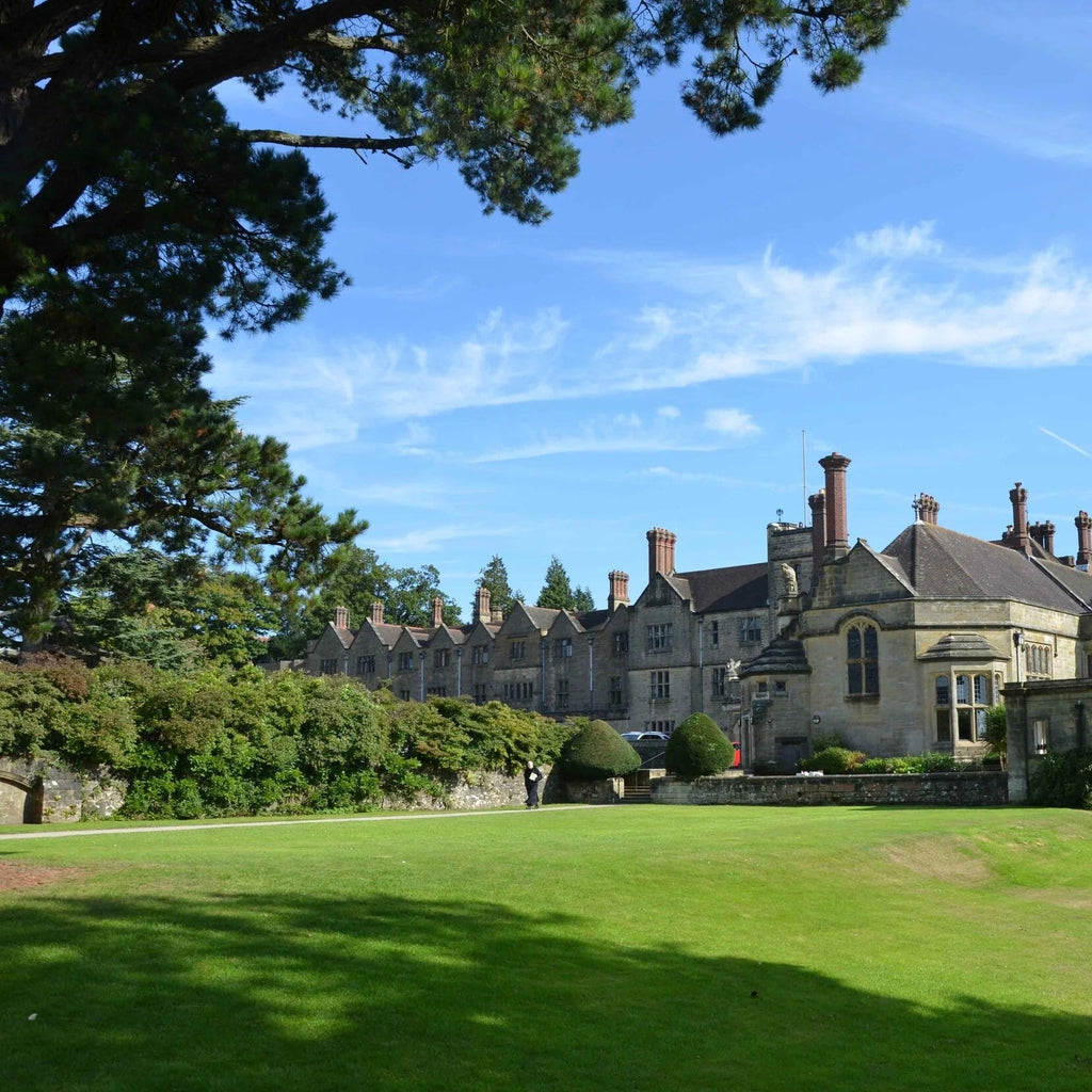 Tabara Engleza si Baschet (9 - 16 ani) - Worth School - Anglia