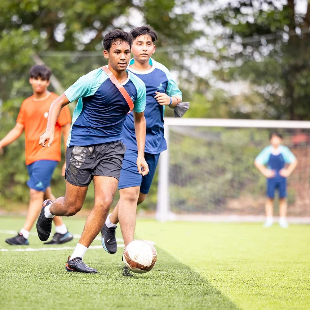 Tabara engleza si fotbal 8-17 ani, Brighton, Anglia, IVI Romania 4