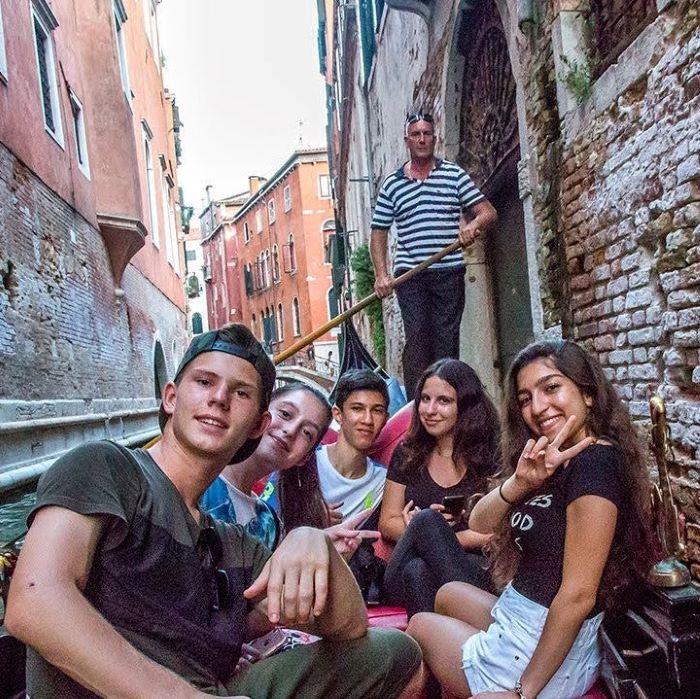 Tabara fotografie digitala 14-17 ani, TASIS, Elvetia - IVI Romania 17