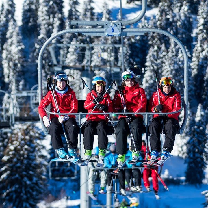 Tabara franceza si schi 6-14 ani, La Garenne, Elvetia, IVI Romania 2