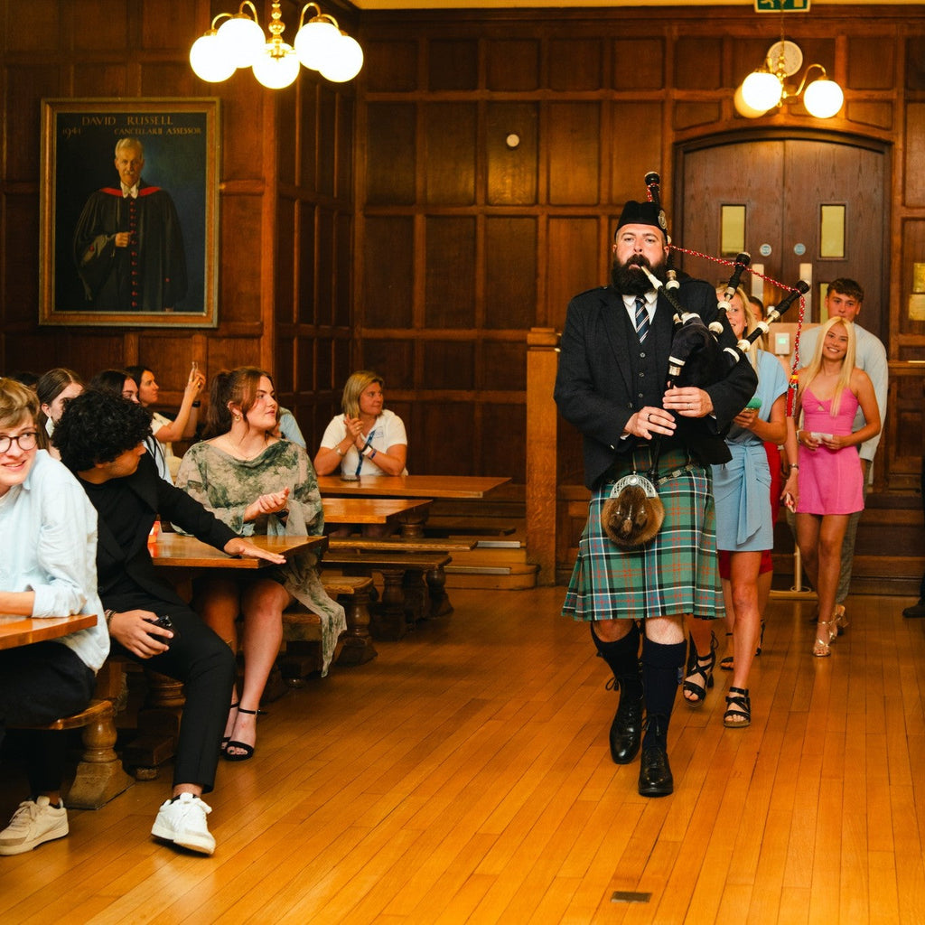 Tabara IB Extended Essay (13 - 18 ani) - St Andrews University - Scotia