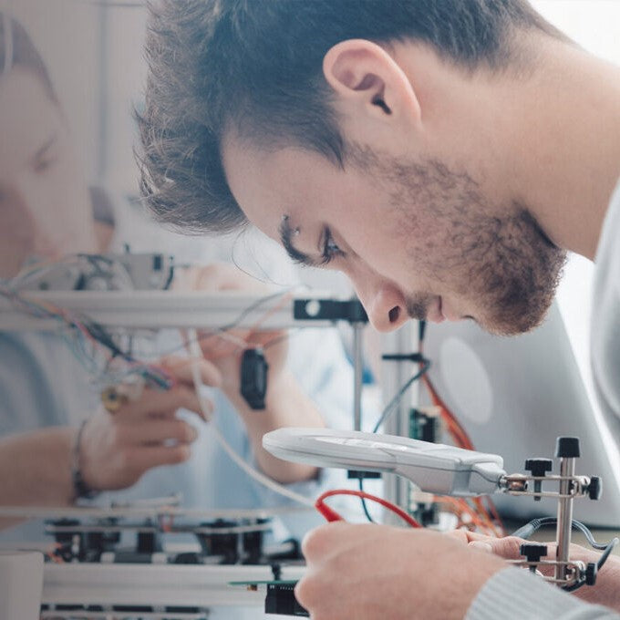 Tabara Inginerie (16 - 18 ani) – Dubai