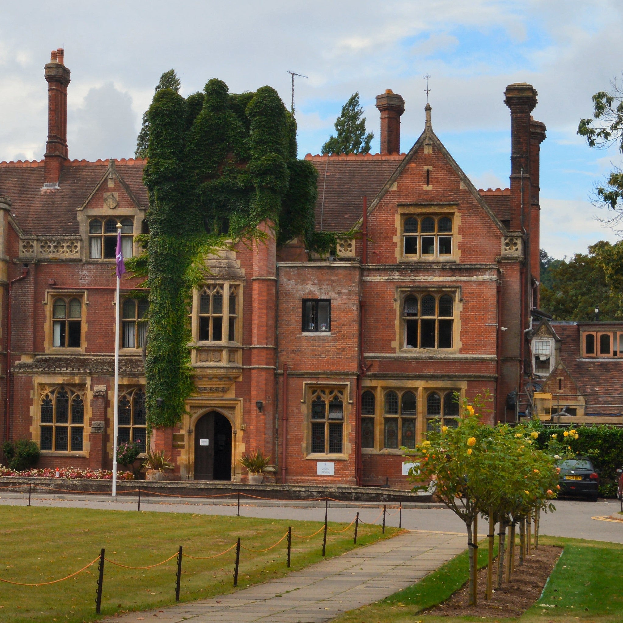 Tabara STEM (6 - 17 ani) - RGS Surrey Hills - Anglia